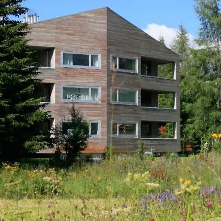 Chesa Kristella * Αρόζα