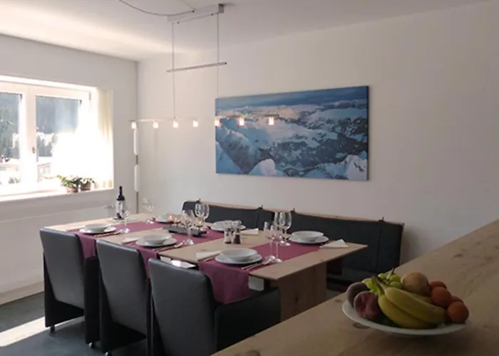 Chesa Kristella Διαμέρισμα *